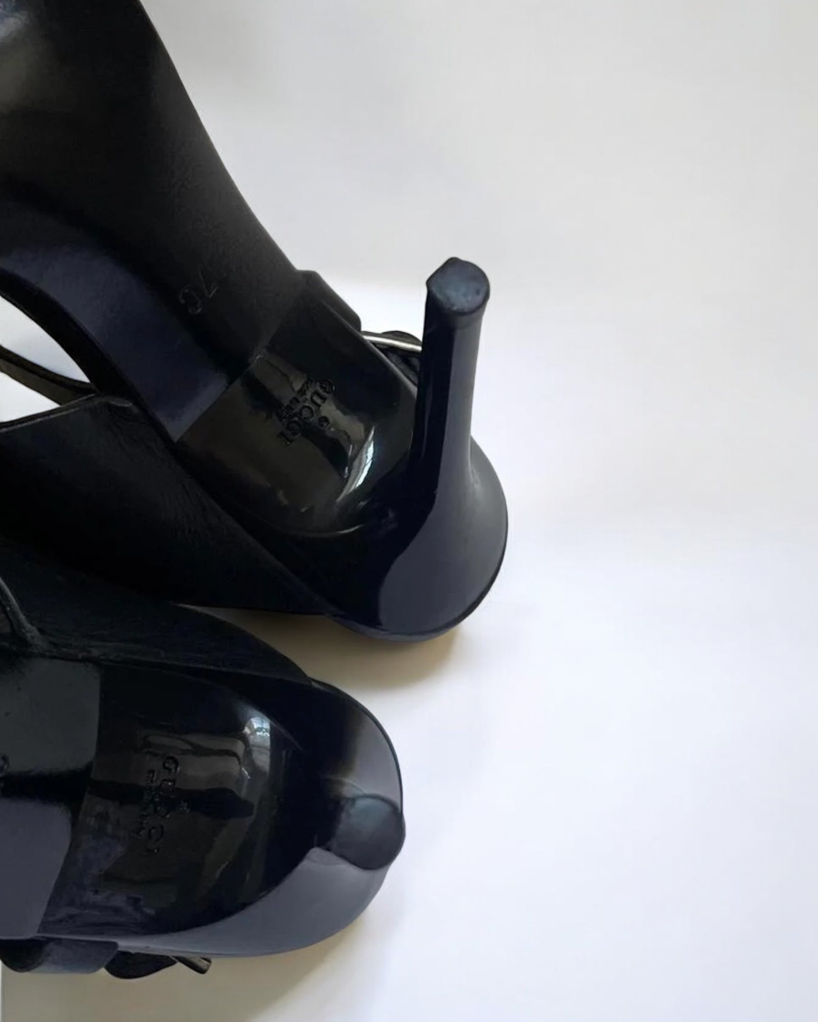 Gucci by Tom Ford Leather Strappy Sandals, 1995