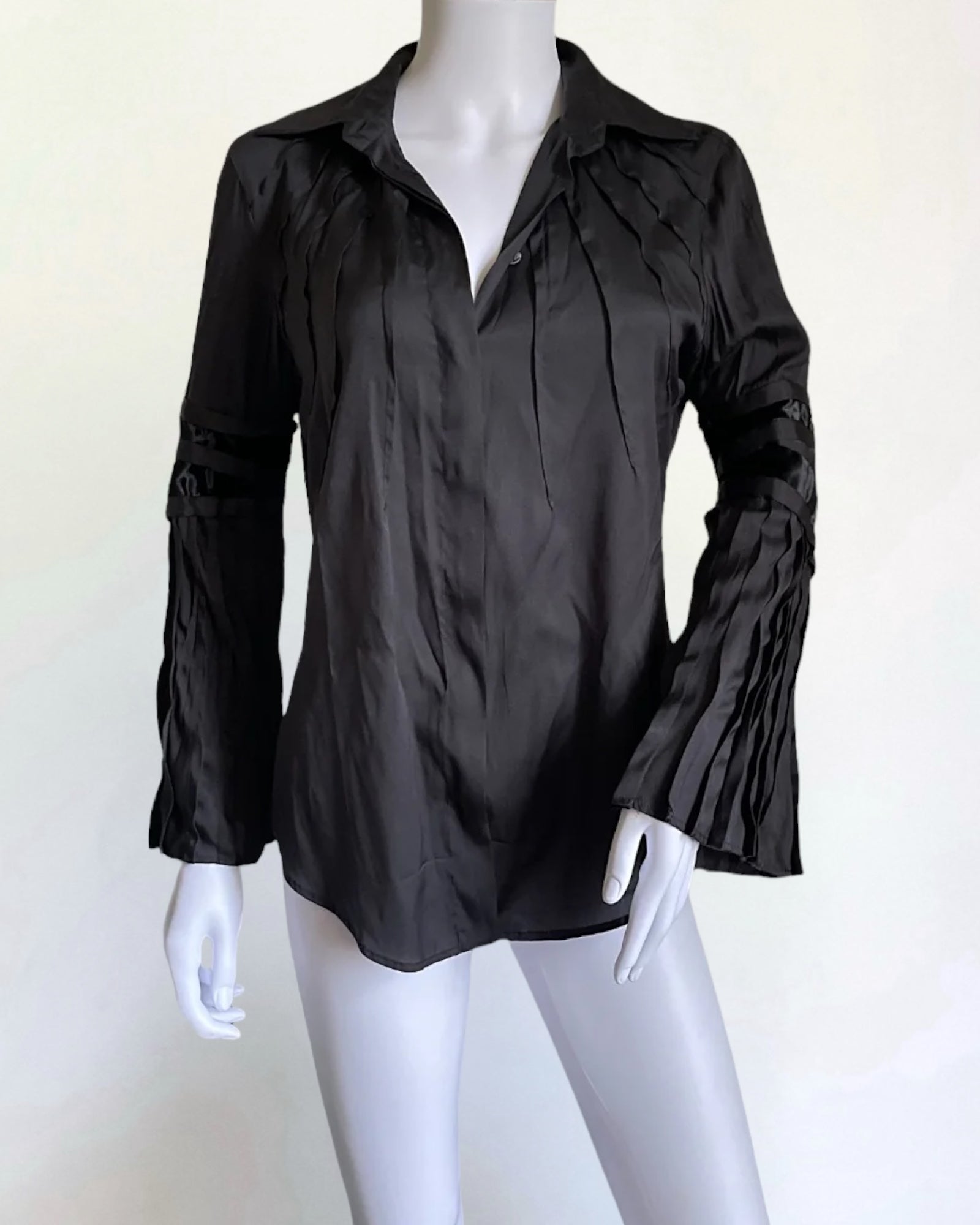 Gucci by Tom Ford Final Collection Blouse, FW 2004